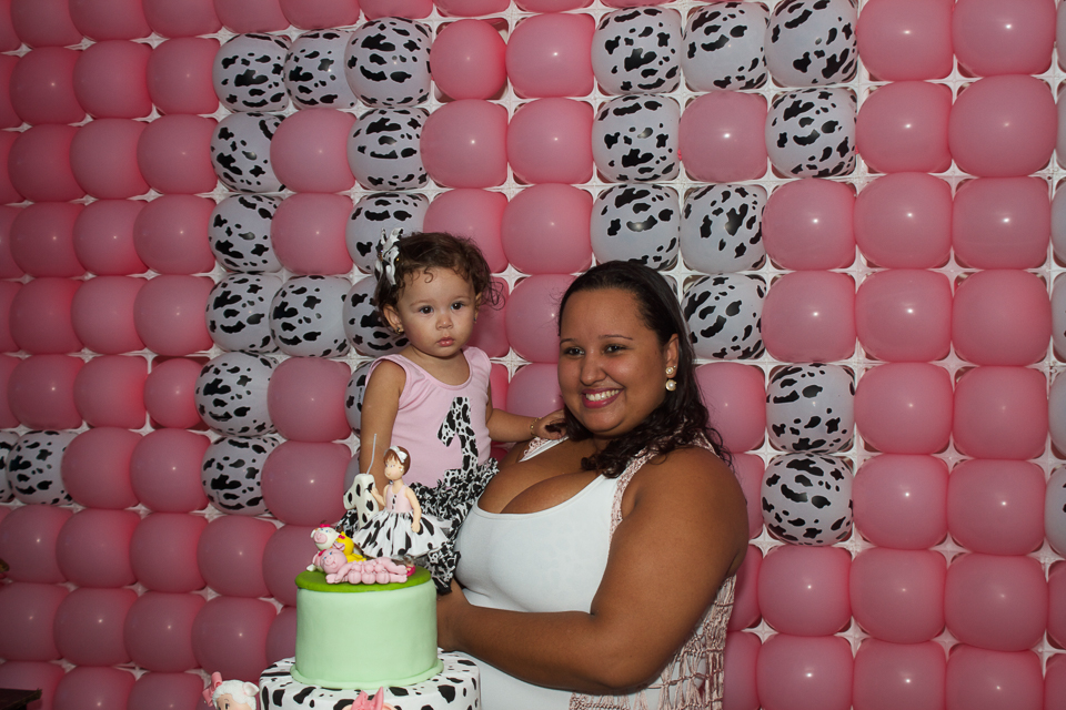 Lara com sua mamãe pelo fotógrafo Douglas Maia