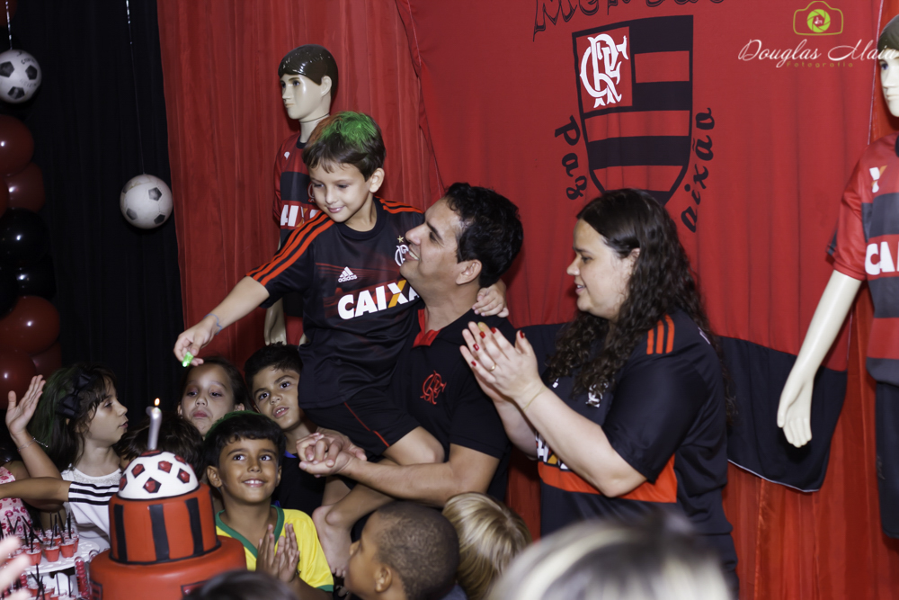 Parabéns para o Gustavo pelo fotógrafo Douglas Maia