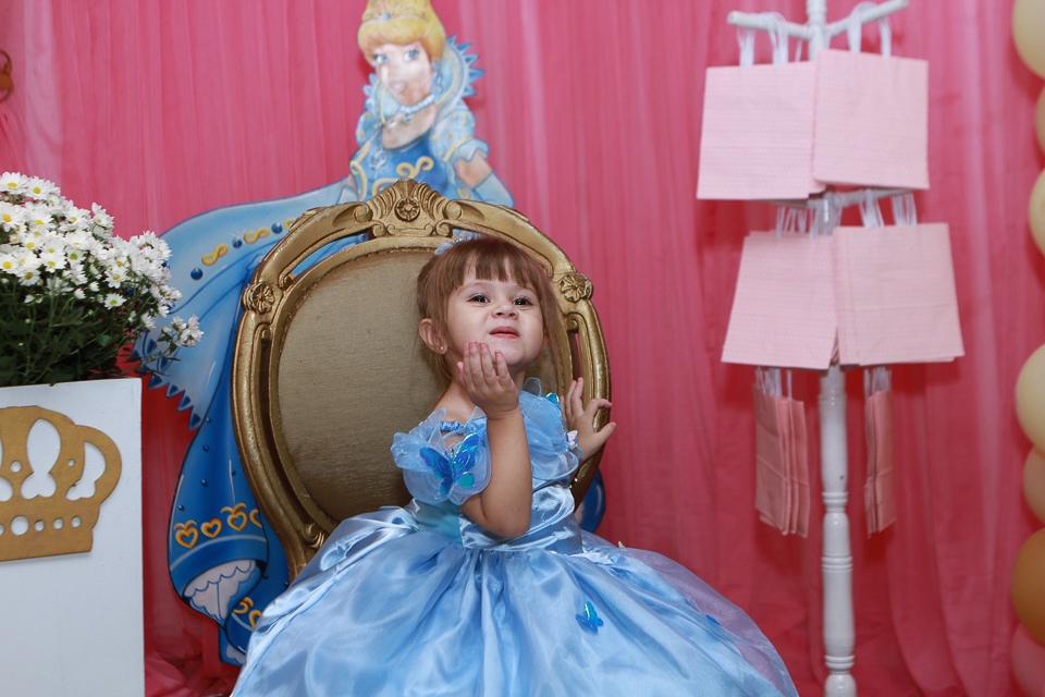 Princesinha Ana Beatriz pelo fotógrafo Douglas Maia