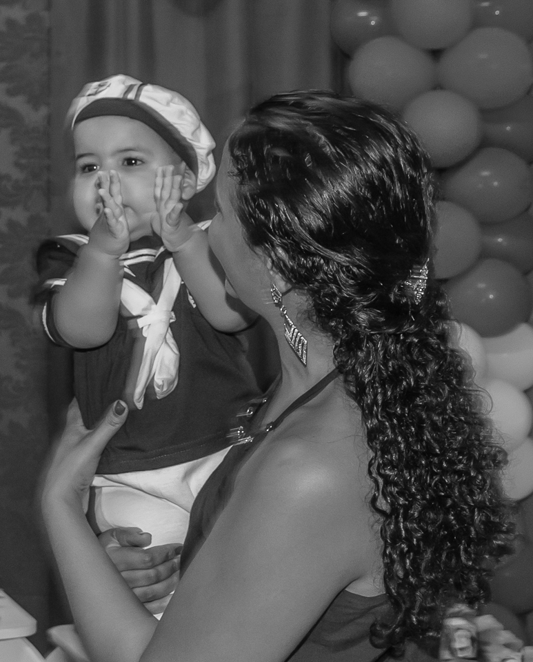 Arthur e sua mamãe pelo fotógrafo Douglas Maia