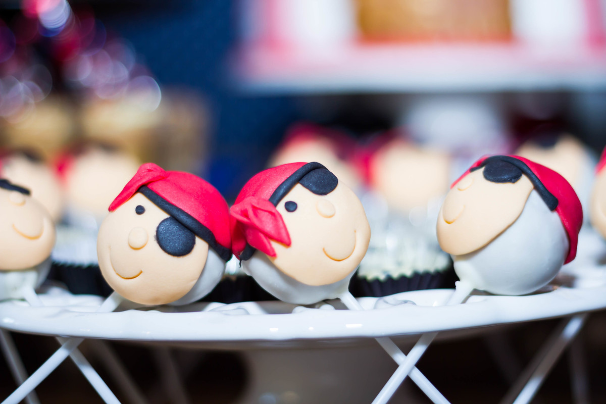 Doce personalizado Pirata pelo fotógrafo Douglas Maia