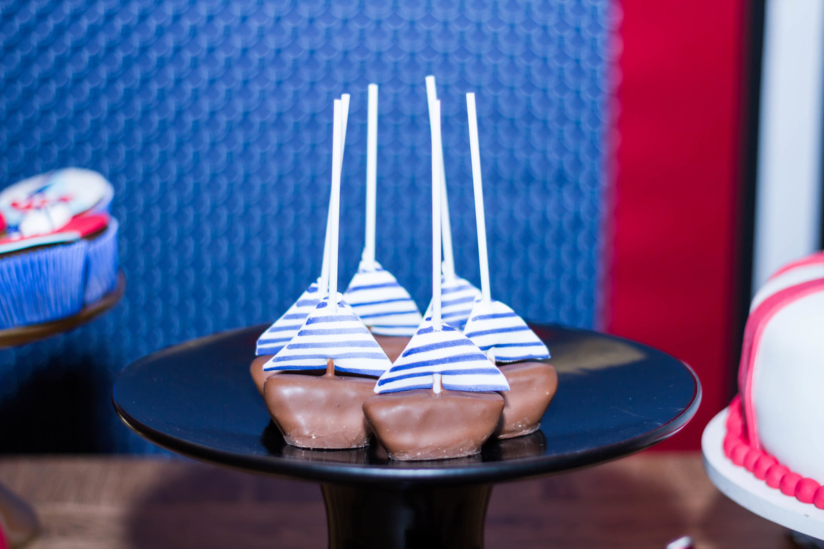 Doce personalizado Navio Tema Marinheiro e Pirata pelo fotógrafo Douglas Maia