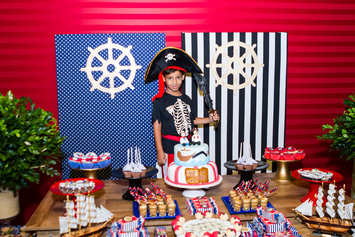 Davi vestido de Pirata pelo fotógrafo Douglas Maia