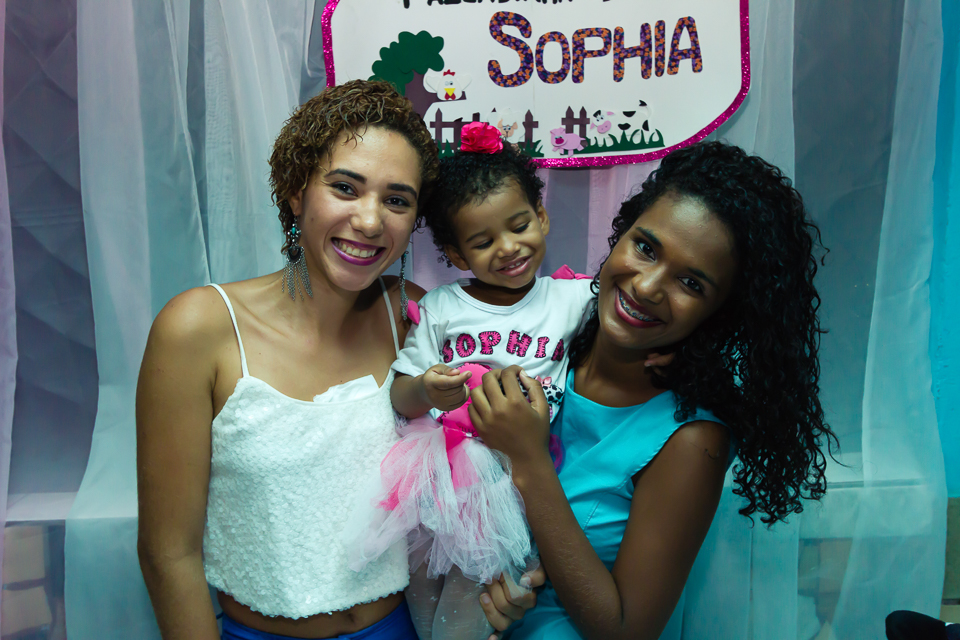 Sophia, mãe e amiga pelo fotógrafo Douglas Maia
