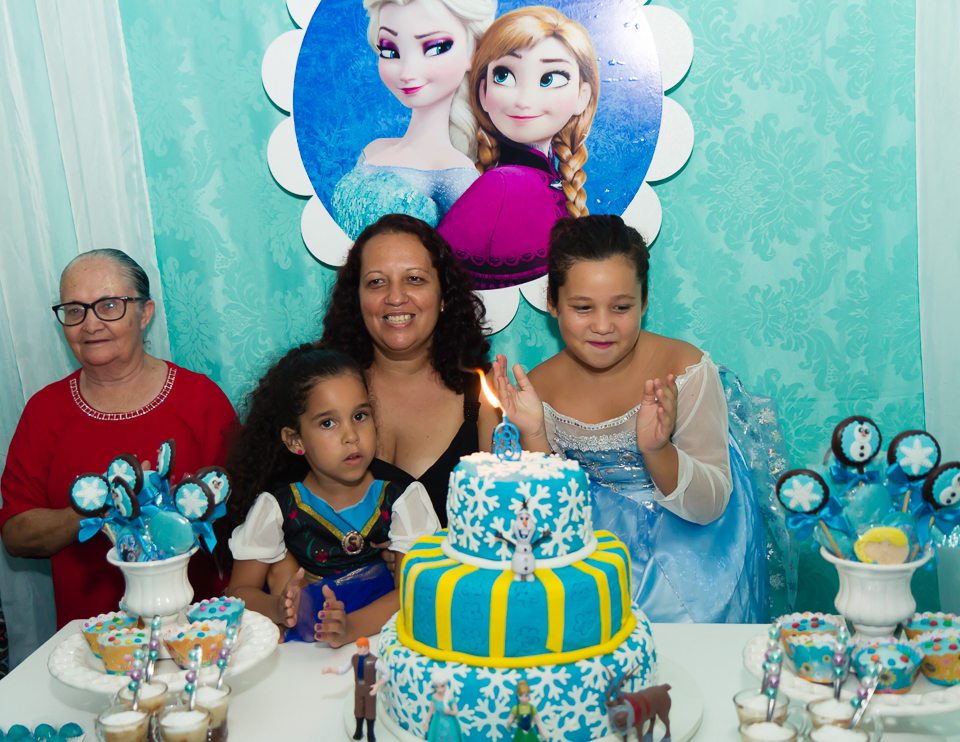 Hora do parabéns pelo fotógrafo Douglas Maia