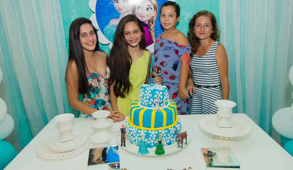 Duda e belas convidadas pelo fotógrafo Douglas Maia