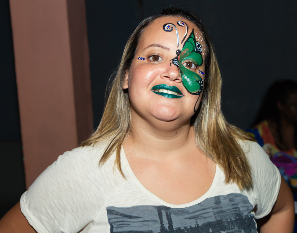 Pintura facial borboleta verde pelo fotógrafo Douglas Maia