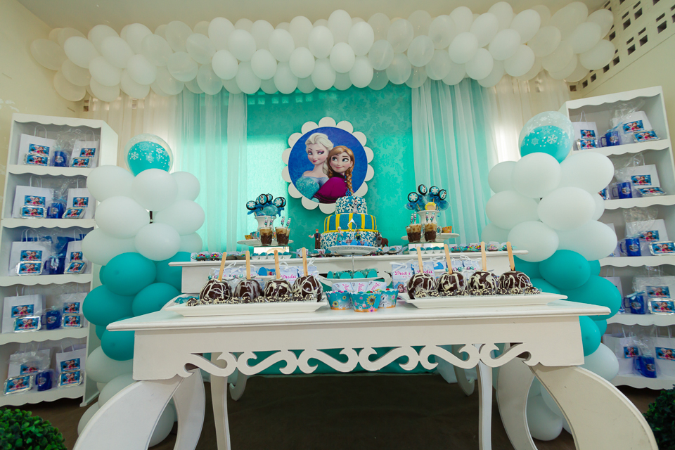 Decoração Tema Frozen pelo fotógrafo Douglas Maia