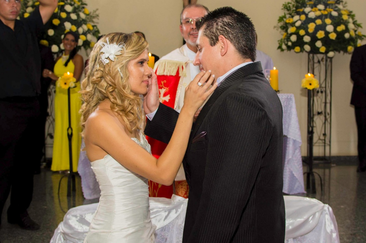 Fotografo casamento embú das artes, igreja nossa senhora do rosário em embú das artes, choperia bem brasil, fotografo de casamento