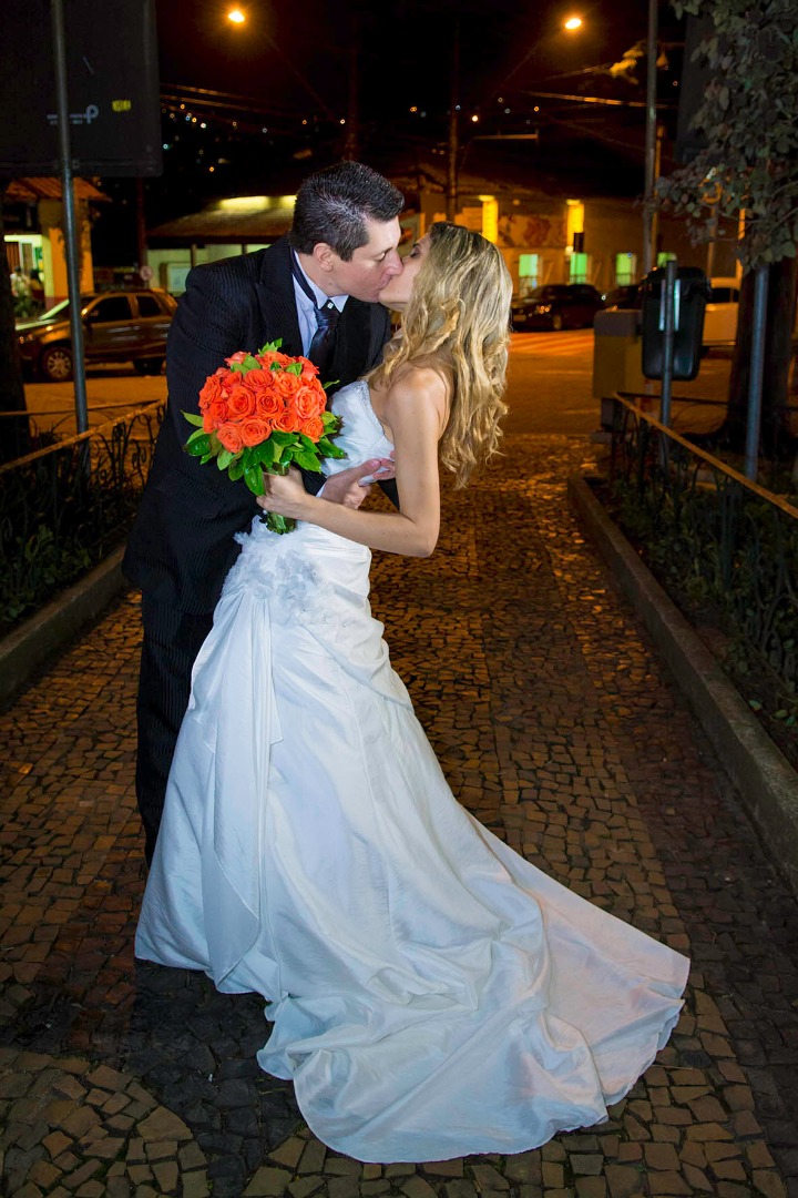 Fotografo casamento embú das artes, igreja nossa senhora do rosário em embú das artes, choperia bem brasil, fotografo de casamento