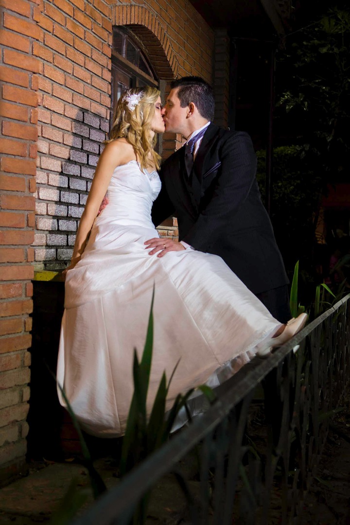 Fotografo casamento embú das artes, igreja nossa senhora do rosário em embú das artes, choperia bem brasil, fotografo de casamento