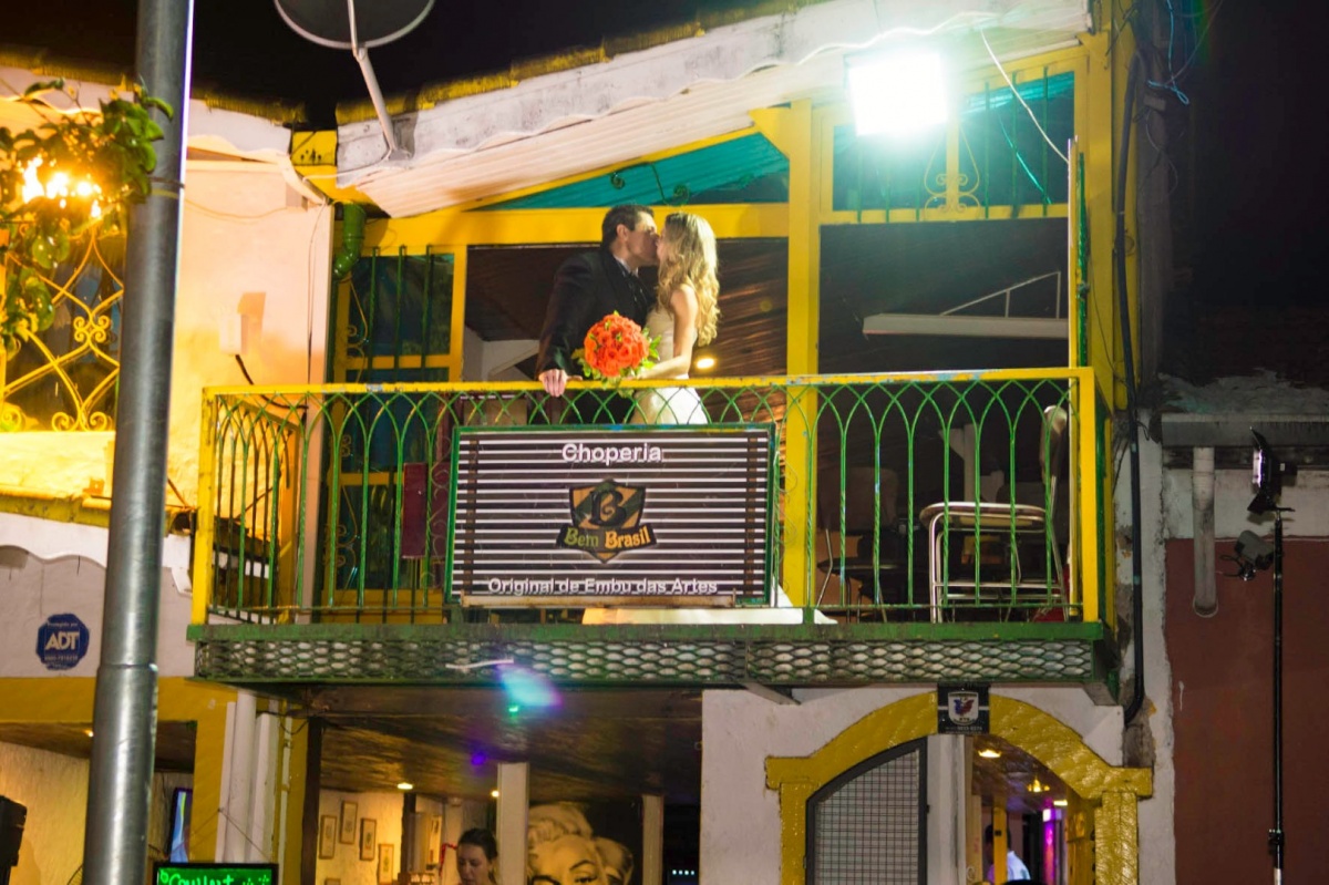Fotografo casamento embú das artes, igreja nossa senhora do rosário em embú das artes, choperia bem brasil, fotografo de casamento