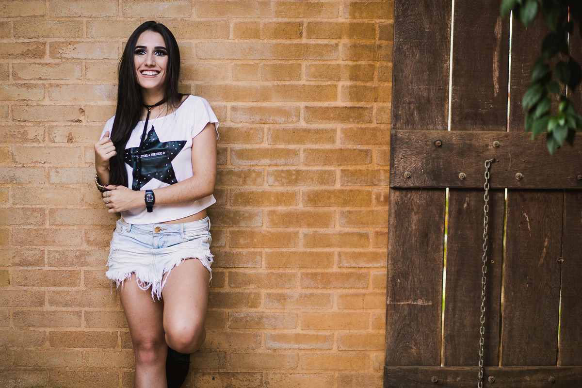 claudia dourado ariquemes ensaio