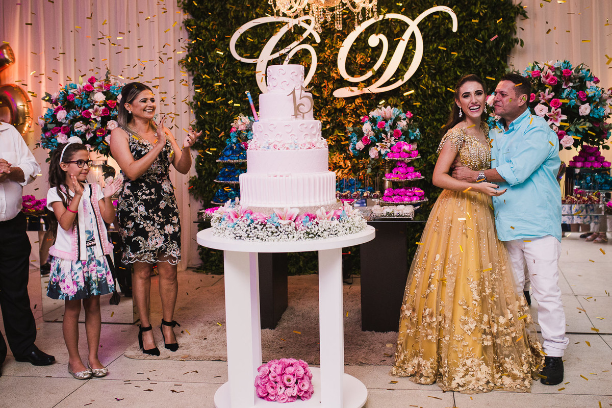 festa 15 anos claudia dourado