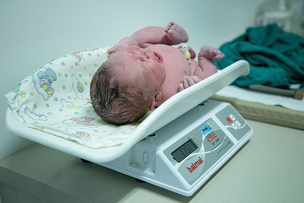 fotografia de nascimento, parto, cesaria, cesariana, nascimento, tania bauer fotografia, fotografia de parto, 