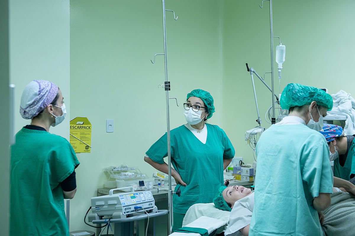 fotografia de nascimento, parto, cesaria, cesariana, nascimento, tania bauer fotografia, fotografia de parto, 