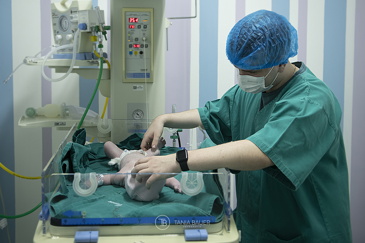 fotografia de nascimento, parto, cesaria, cesariana, nascimento, tania bauer fotografia, fotografia de parto, 