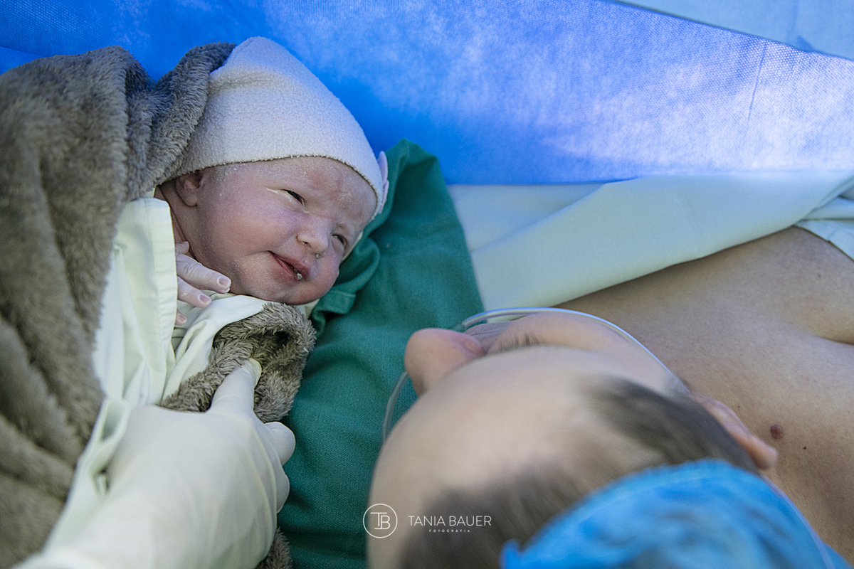 fotografia de nascimento, parto, cesaria, cesariana, nascimento, tania bauer fotografia, fotografia de parto, 