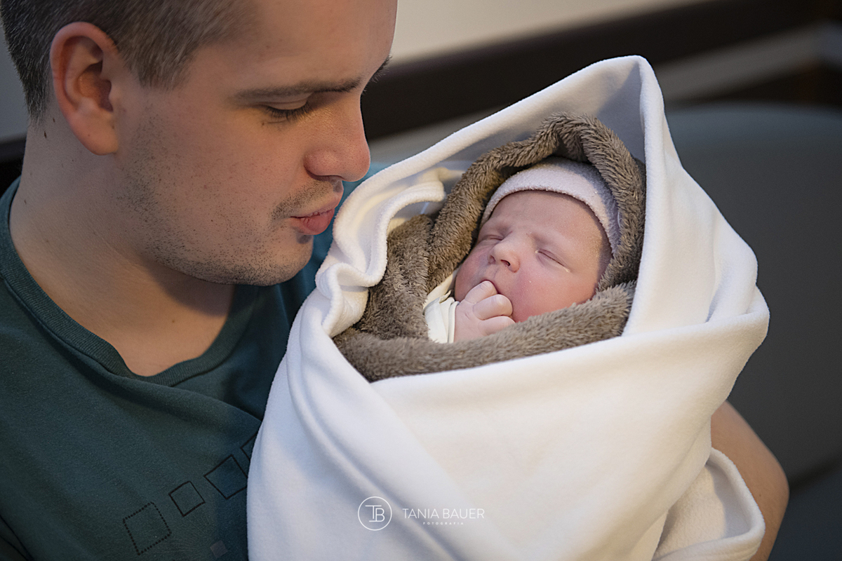 fotografia de nascimento, parto, cesaria, cesariana, nascimento, tania bauer fotografia, fotografia de parto, 