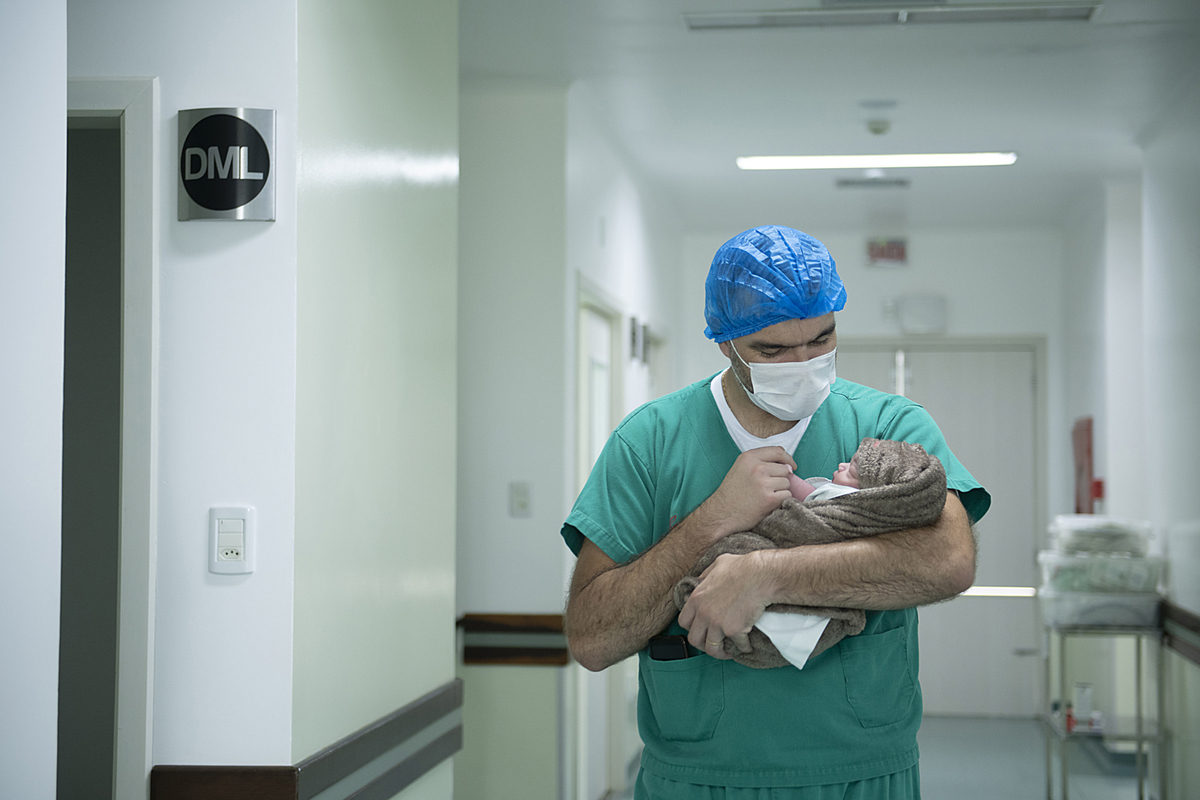 fotografia de nascimento, parto, cesaria, cesariana, nascimento, tania bauer fotografia, fotografia de parto, 