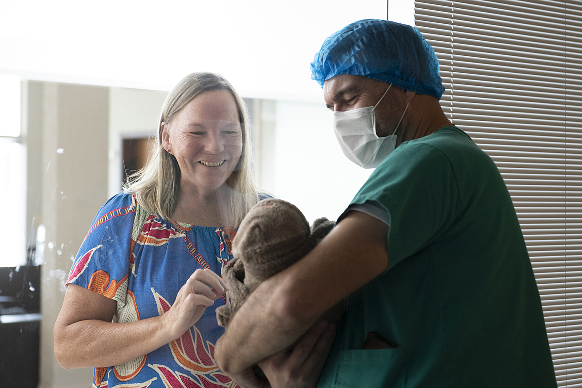 fotografia de nascimento, parto, cesaria, cesariana, nascimento, tania bauer fotografia, fotografia de parto, 