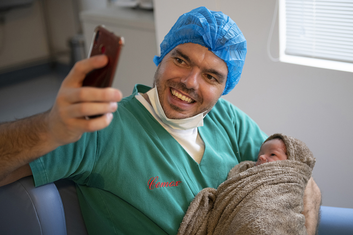 fotografia de nascimento, parto, cesaria, cesariana, nascimento, tania bauer fotografia, fotografia de parto, 