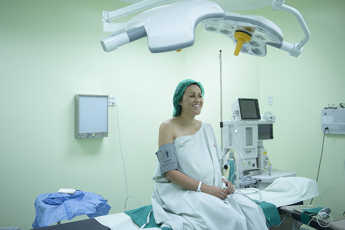 fotografia de nascimento, parto, cesaria, cesariana, nascimento, tania bauer fotografia, fotografia de parto, 