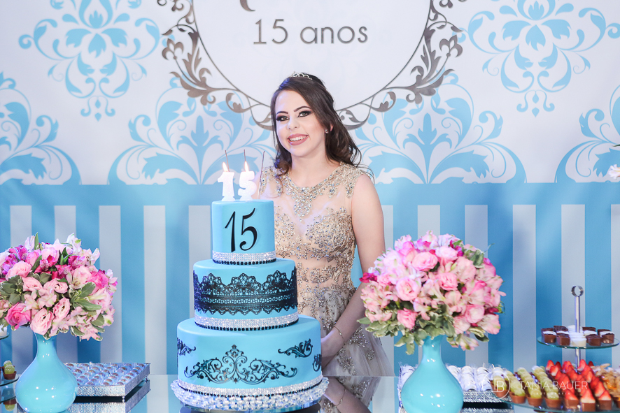 Fotografia 15 anos - São Bento  do Sul, Campo Alegre, Rio Negrinho, Joinville, Itajaí - Fotografa Tania Bauer