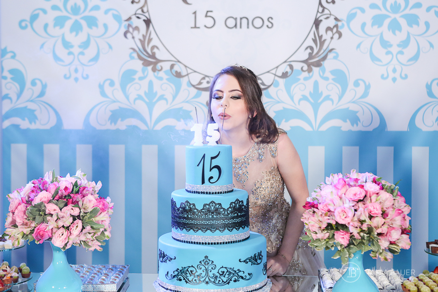 Fotografia 15 anos - São Bento  do Sul, Campo Alegre, Rio Negrinho, Joinville, Itajaí - Fotografa Tania Bauer