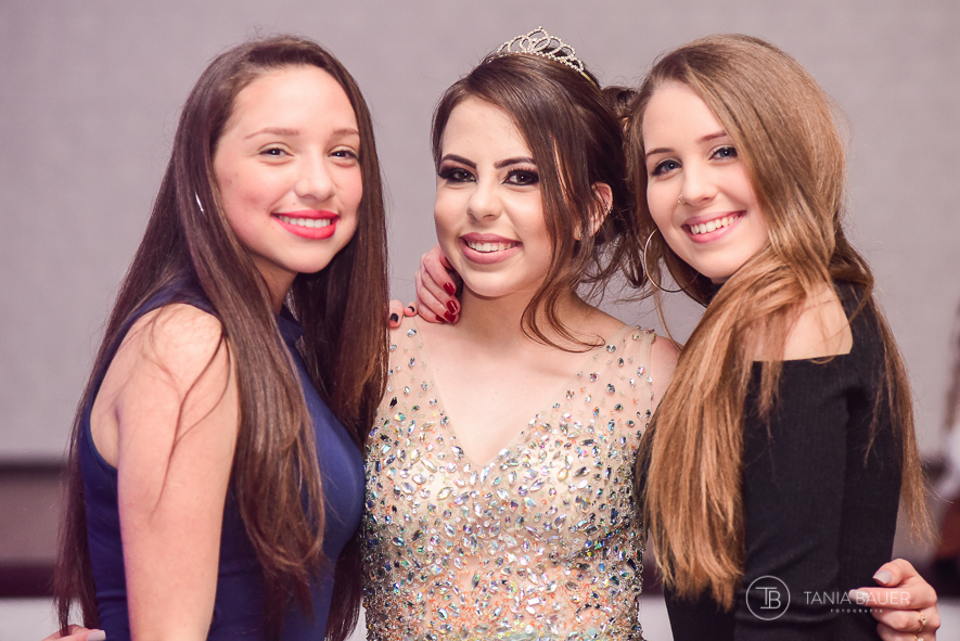 Fotografia 15 anos - São Bento  do Sul, Campo Alegre, Rio Negrinho, Joinville, Itajaí - Fotografa Tania Bauer