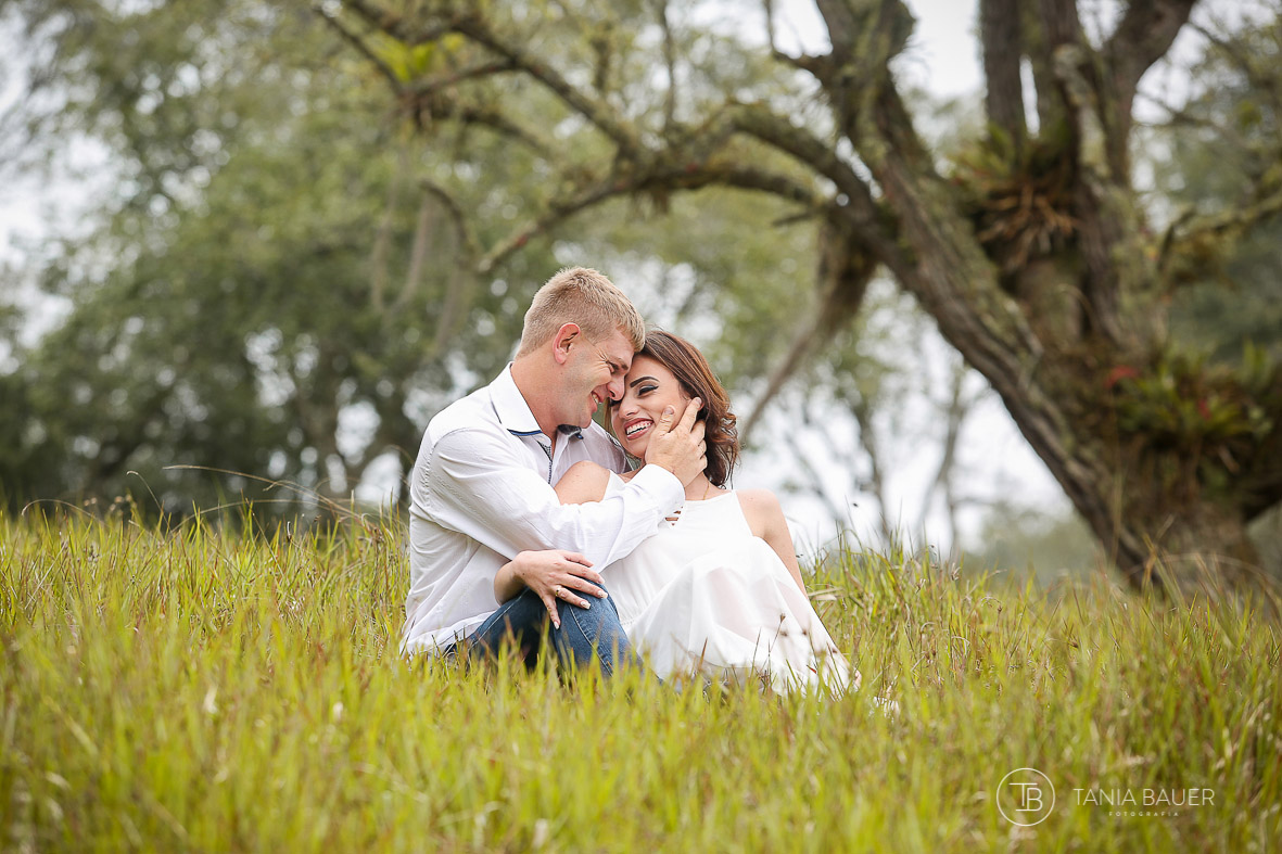 Fotografia de Noivos - São Bento do Sul, Rio Negrinho, Campo Alegre, Joinville,Itajaí - Fotografa Tania Bauer
