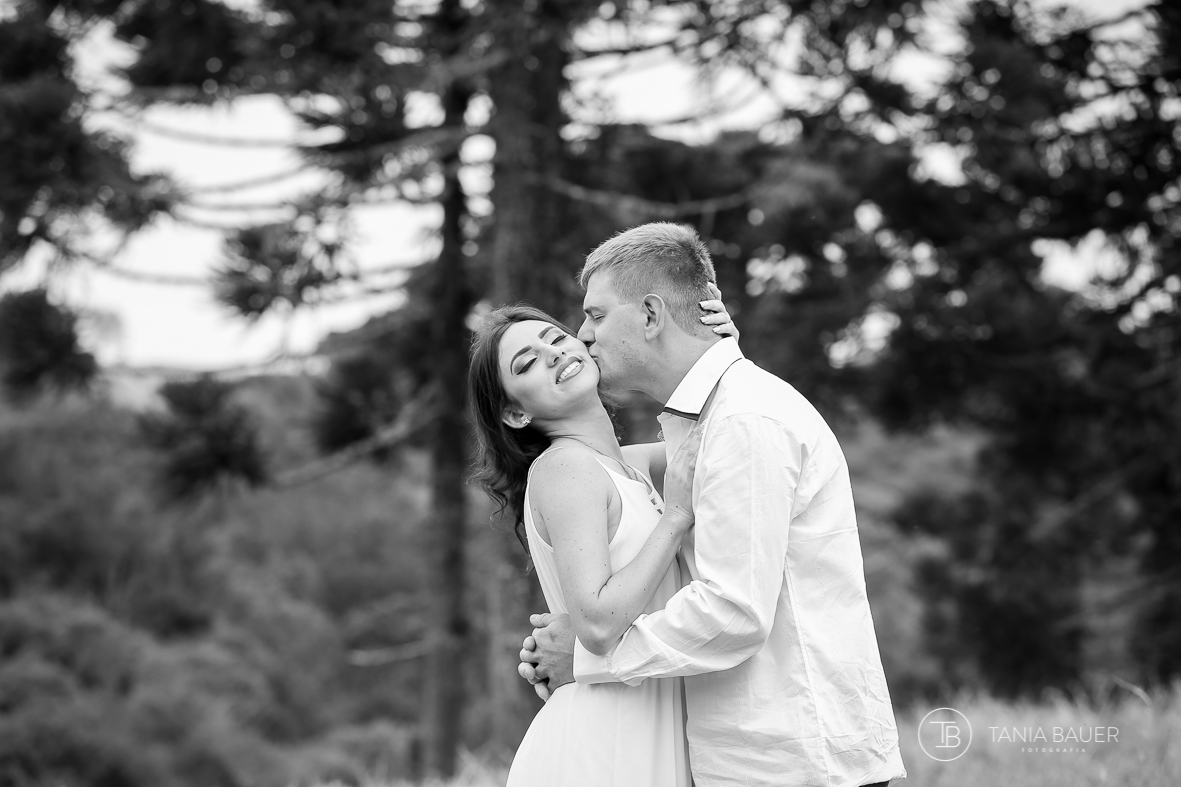 Fotografia de Noivos - São Bento do Sul, Rio Negrinho, Campo Alegre, Joinville,Itajaí - Fotografa Tania Bauer