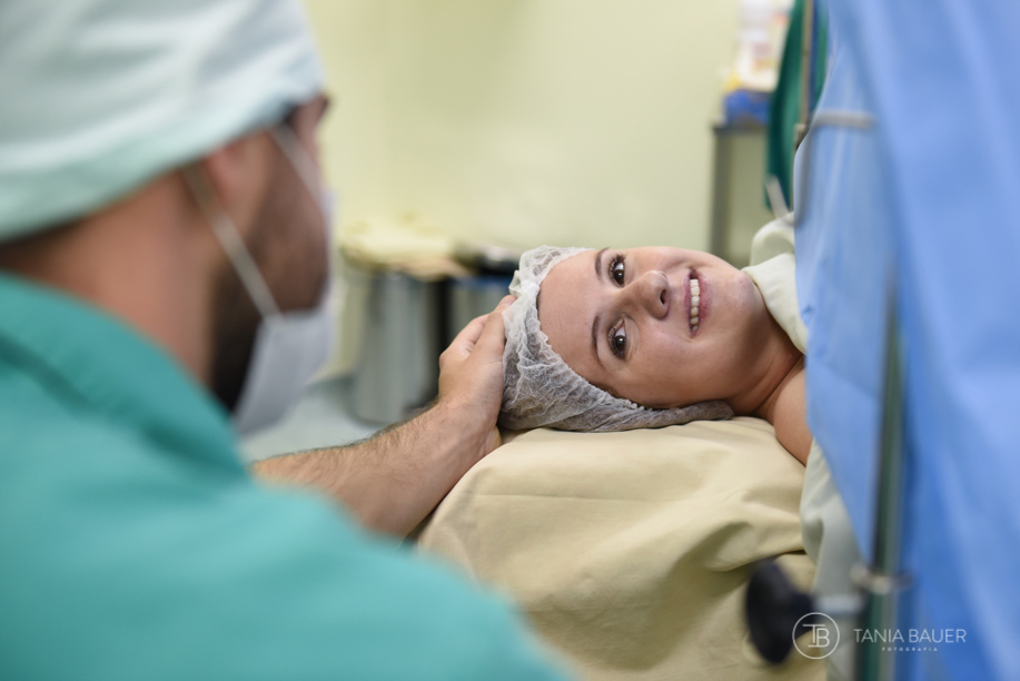 Fotografia de parto e newborn - fotografa Tania Bauer - São Bento do Sul - SC