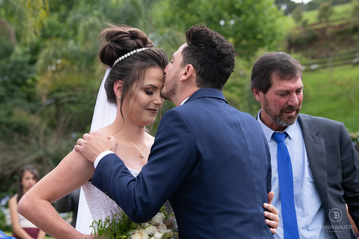Fotografia de Casamento - fotografa de São Bento do Sul - SC - Tania Bauer - Tania Bauer fotografia - Wedding - weddingday - Casamento de dia - Fotografa Casamento Campo Alegre
