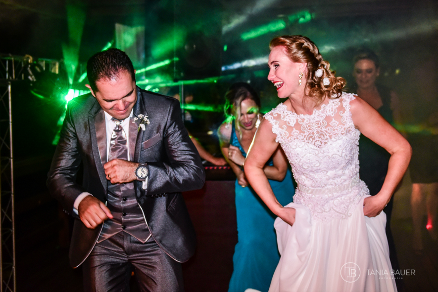 Fotografia de casamento - Campo Alegre, São Bento do Sul, Rio Negrinho, Joinville,Itajaí - Fotografa Tania Bauer