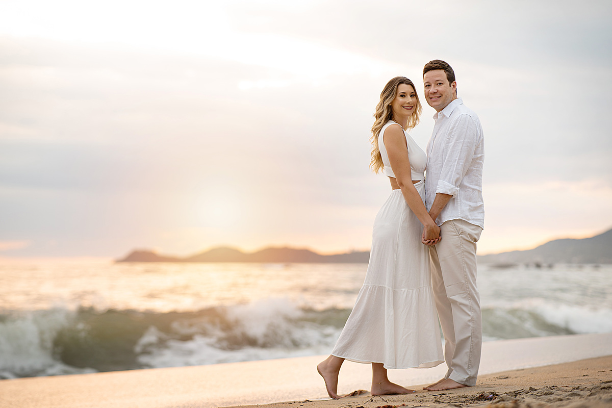 ensaio noivos, prewedding, fotografia de casamento, ensaio externo, ensaio na praia, noivos, fotografa de casamento, wedding day, tania bauer fotografia, fotografa de Santa Catarina, fotografa de São Bento do Sul, Tania Bauer
