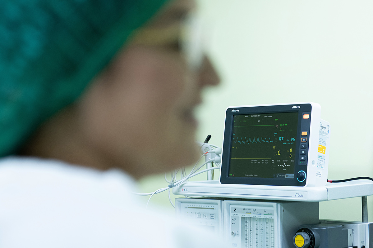 cesariana, fotografia de familia, cesariana, parto, cemox, tania bauer fotografia, tania bauer, fotografa de sao bento do sul, nascimento Alice