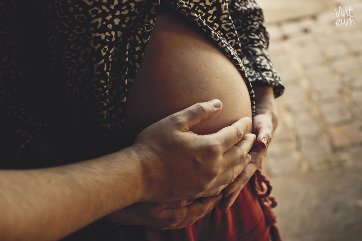 Gestante, mãe de menina, amor