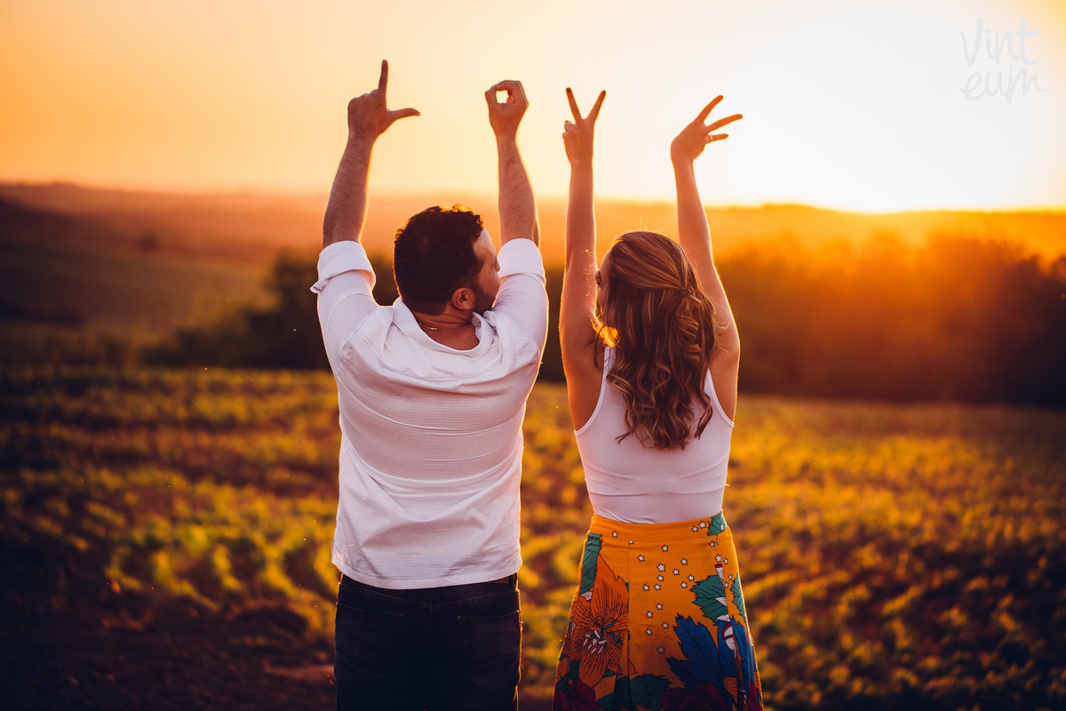 casal sorrindo plantação maringa pr love