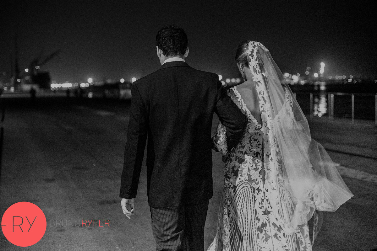 LARISSA & JOEL