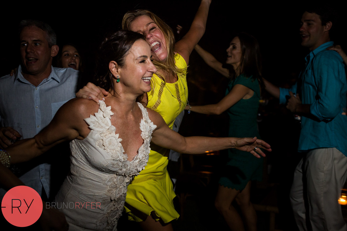 CAROL & ANTONIO