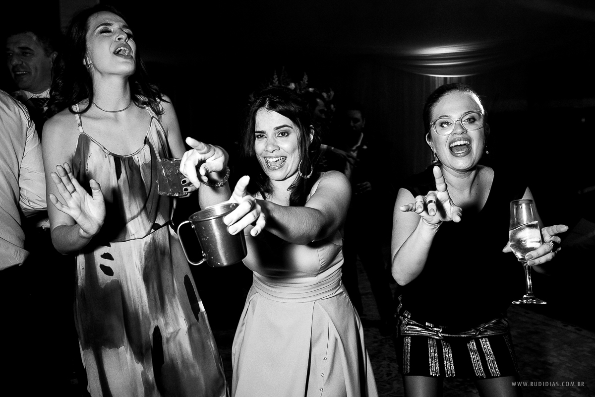 Fotógrafo de Casamentos na Serra Gaúcha, 15 anos, Fotos em Família, Fotografia de Formaturas, Fotógrafo em Osório, Book de 15 anos e Pré Wedding na Serra