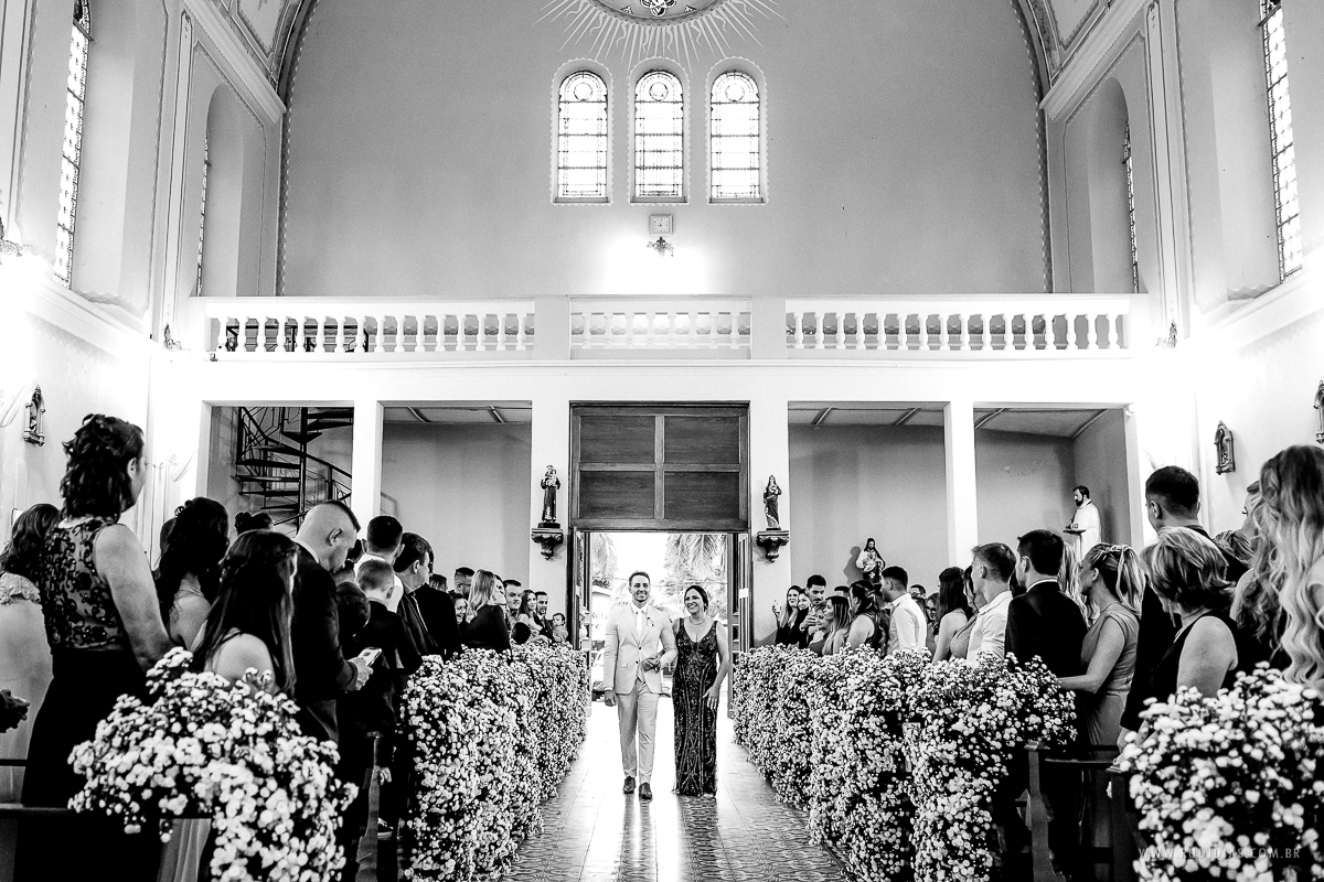 entrada do noivo em maquiné