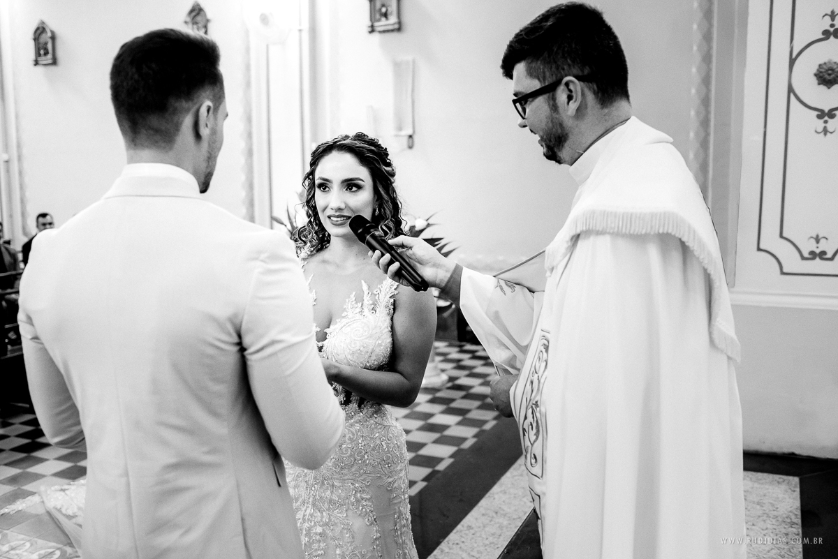 troca de alianças dos noivos