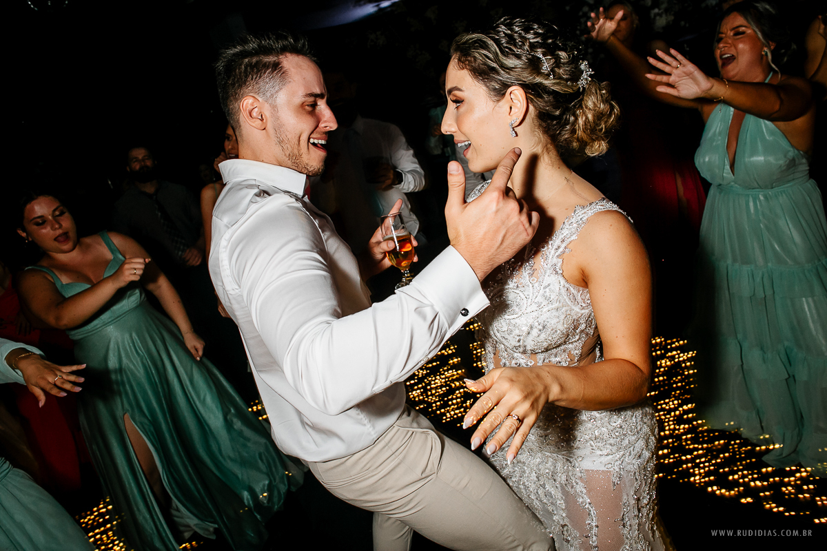 festa de casamento na saba em atlantida 