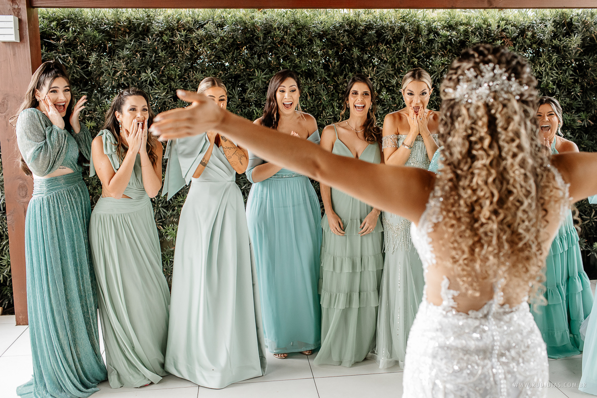 first look com madrinhas