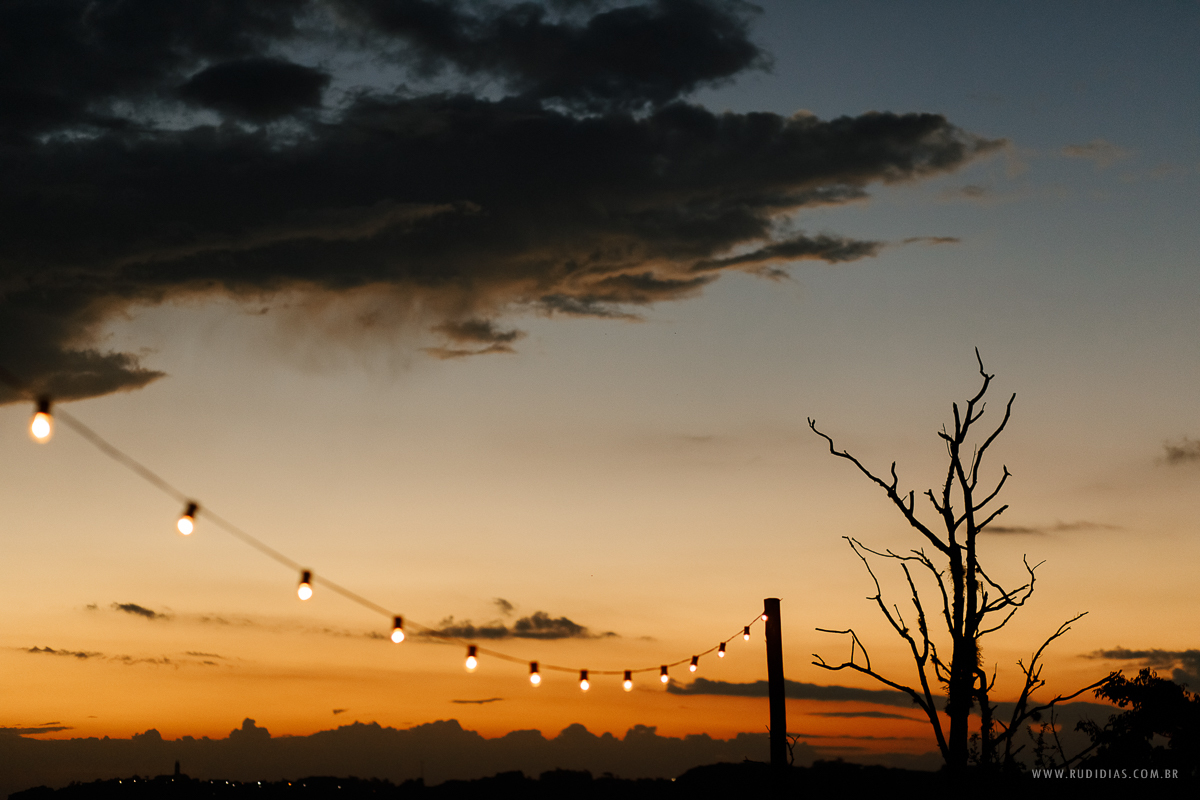 por do sol no espaço giuseppe toniolo