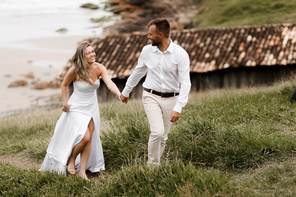 ensaio pré wedding na praia do rosa