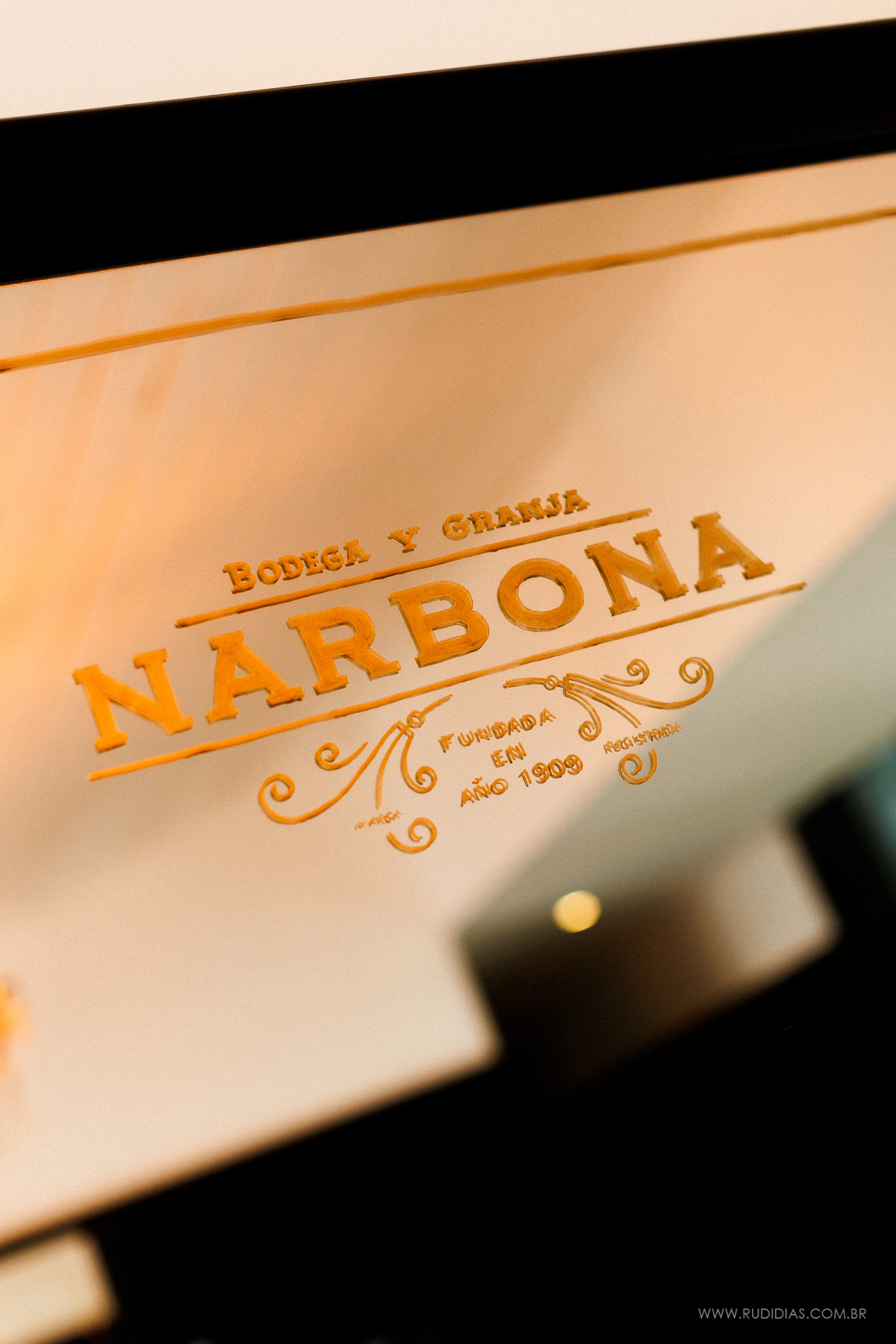 A atmosfera elegante do Narbona Punta del Este antes do início da cerimônia.
