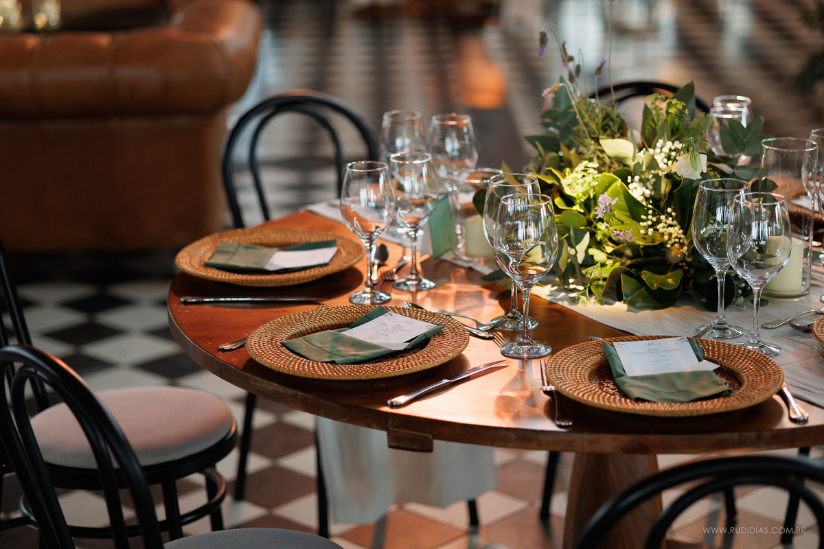 Detalhes cuidadosamente escolhidos para uma celebração sofisticada em Punta del Este.